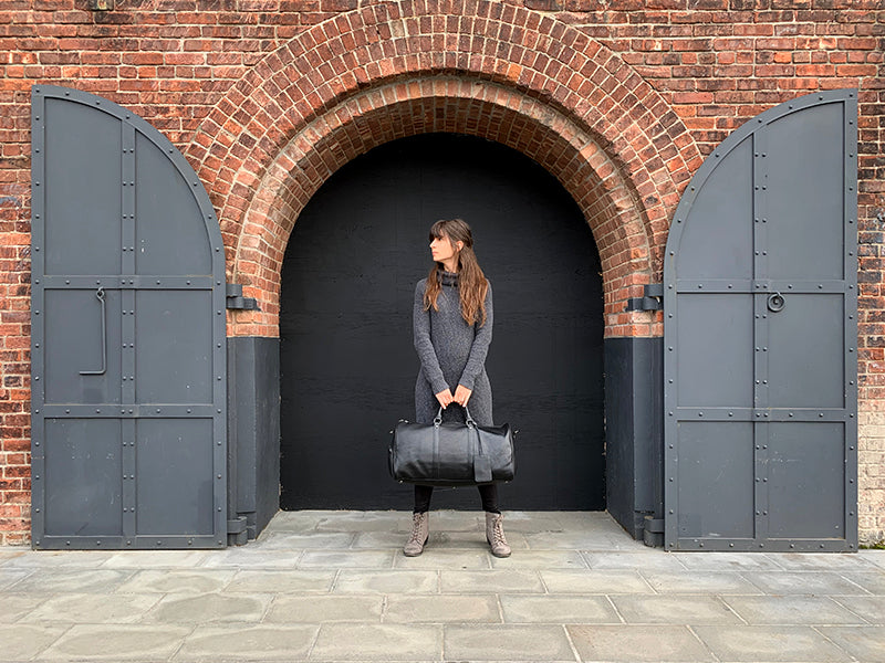 The Easton Weekender | Timeless Vintage Leather Duffle Bag for Stylish Getaways