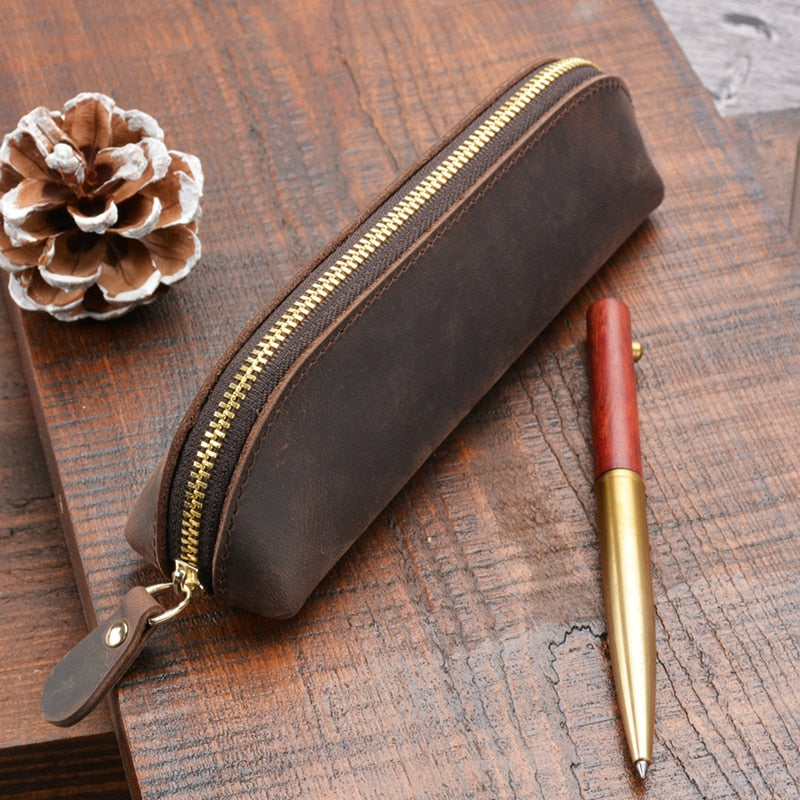 Sleek Paavo Leather Pen & Makeup Pouch – Elevate Your Essentials!