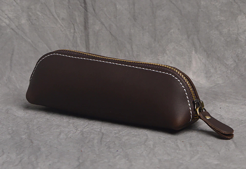 Sleek Paavo Leather Pen & Makeup Pouch – Elevate Your Essentials!