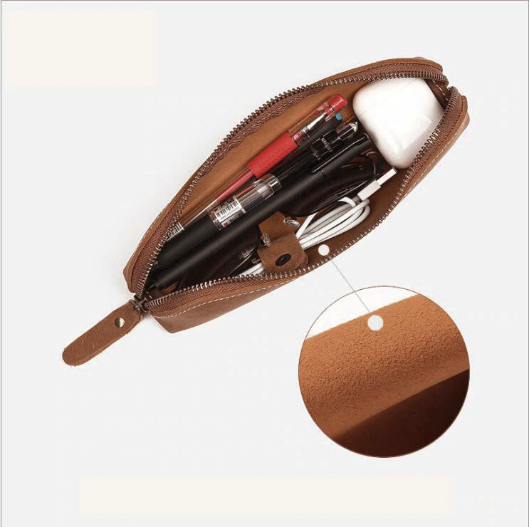 Sleek Paavo Leather Pen & Makeup Pouch – Elevate Your Essentials!