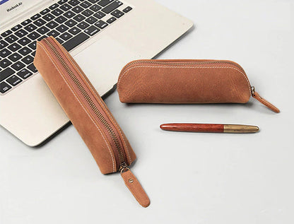 Sleek Paavo Leather Pen & Makeup Pouch – Elevate Your Essentials!